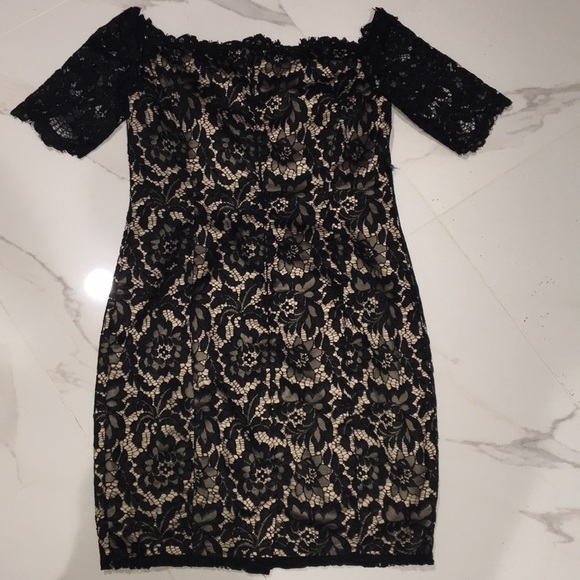 ✨Vince Camuto Lace Black & Nude Dress✨ - Picture 5 of 6